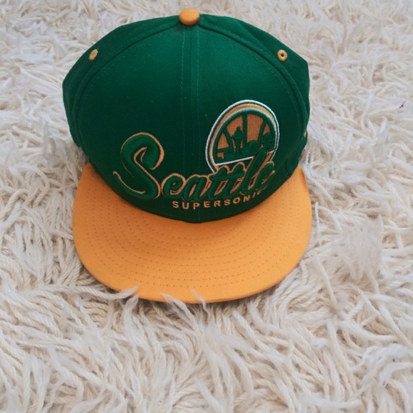 New Era Other - SEATTLE SUPERSONICS Snapback Hat